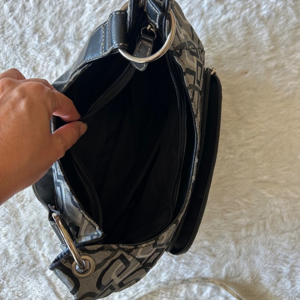 Liz Claiborne Shoulder Bag Womens Small Black Grey Y2K Mini Geometric Logo Hobo - Picture 6 of 8